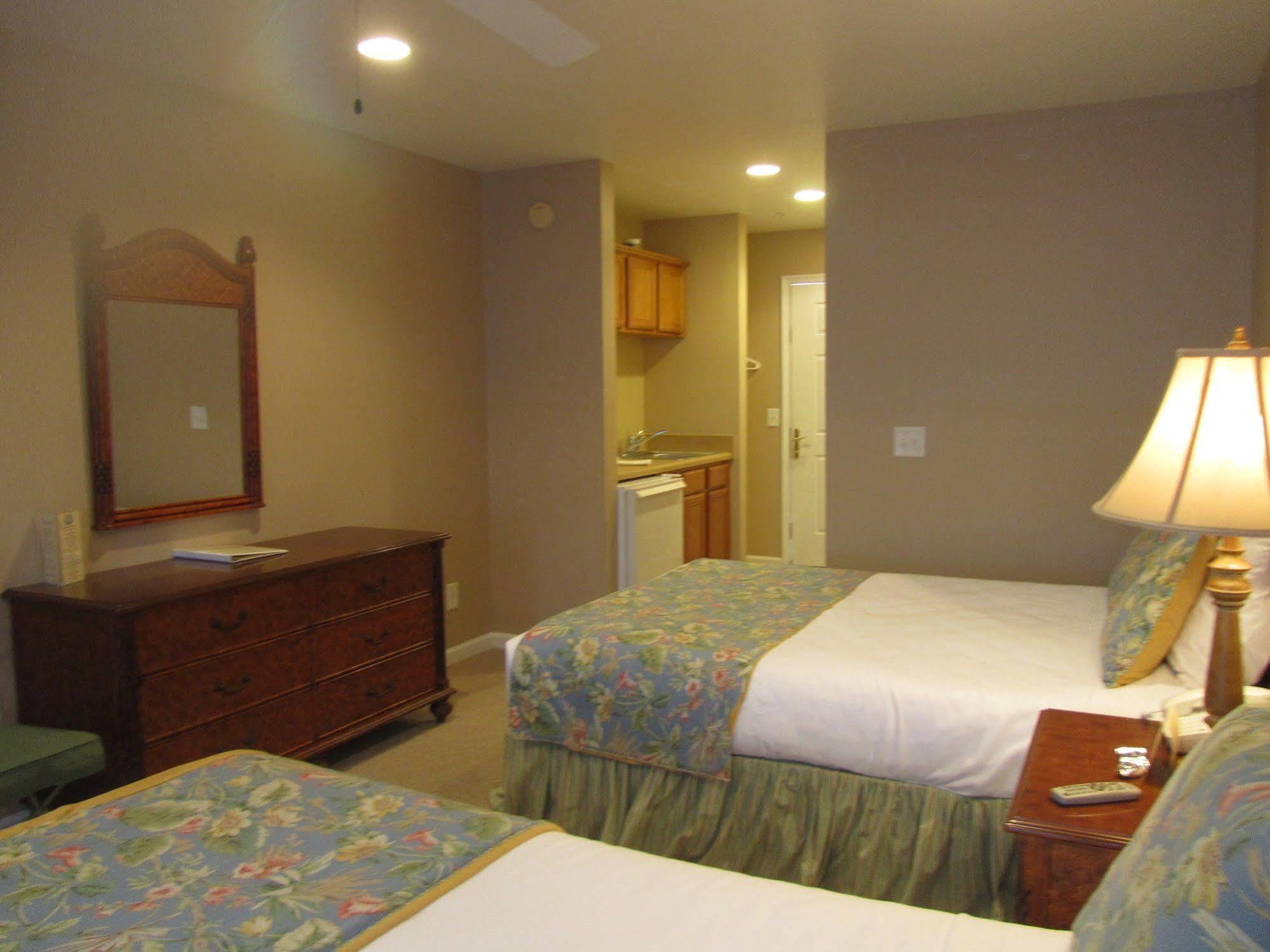 Breakwater Inn Hatteras Buitenkant foto