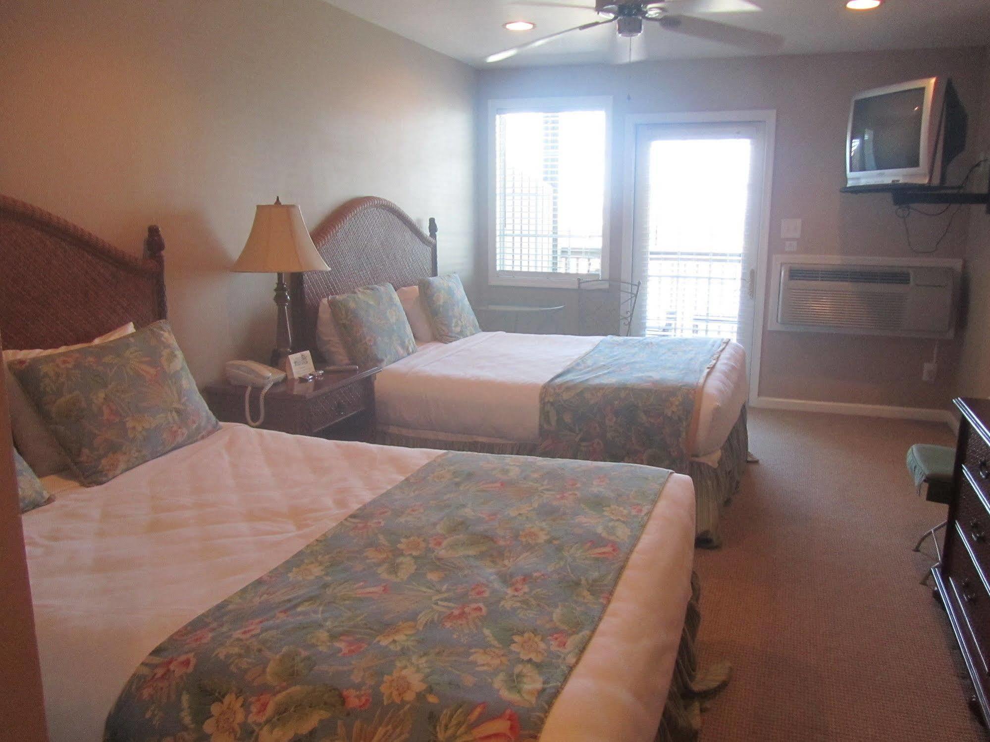 Breakwater Inn Hatteras Buitenkant foto